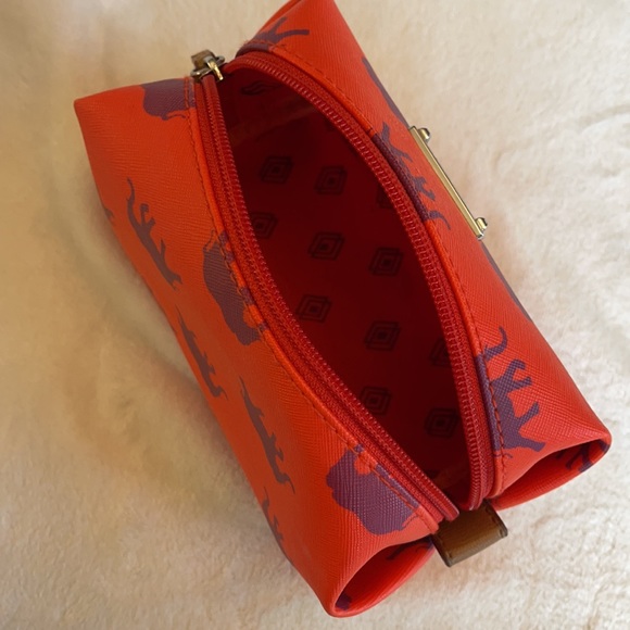 STELLA & DOT Elephant Pouf in Poppy Red - Picture 9 of 11